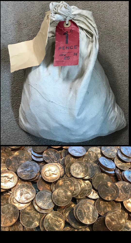 item437_An original Mint Bag of British Large Pennies.jpg